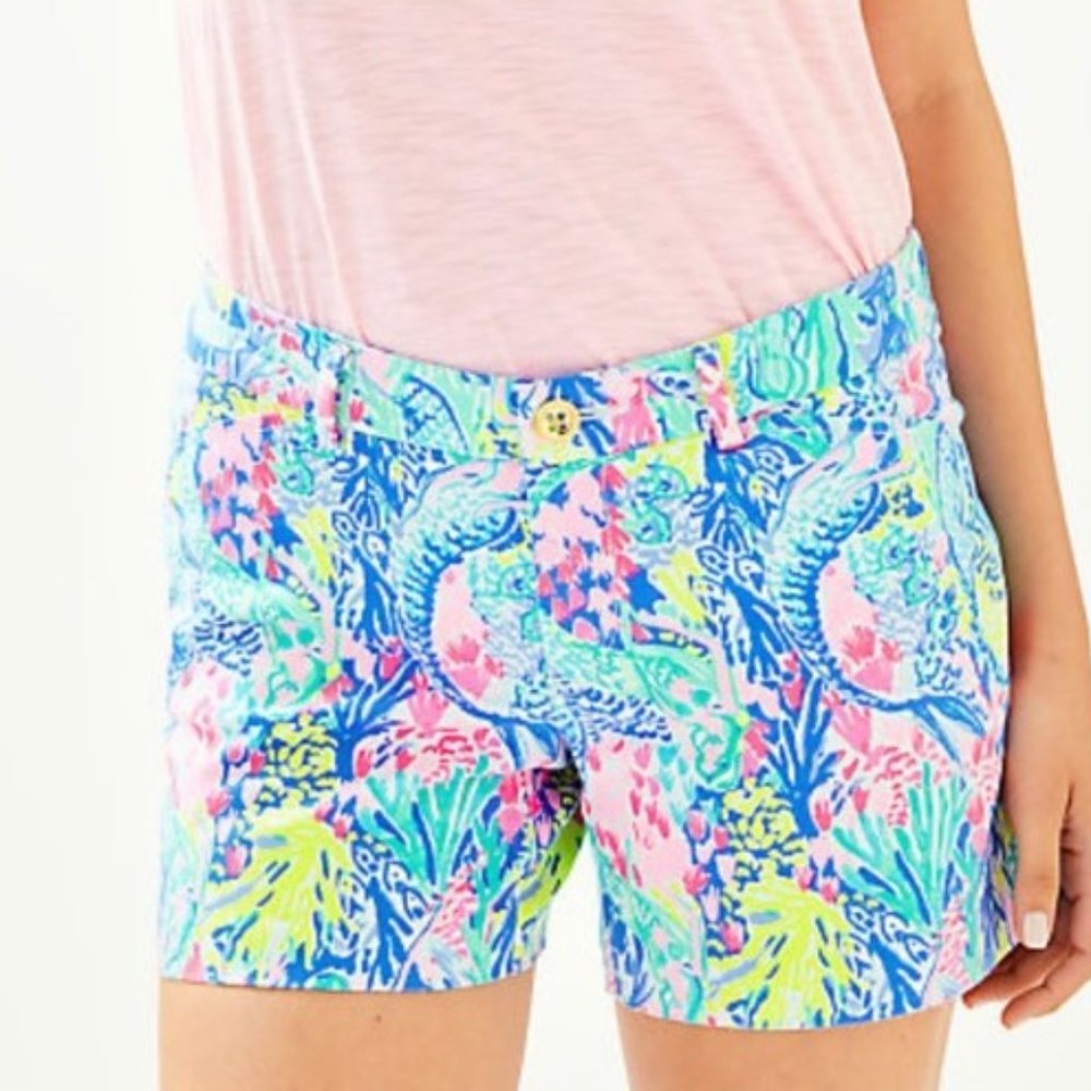 NWT LILLY PULITZER BAY AVE 5" SHORTS MERAIDS (79)